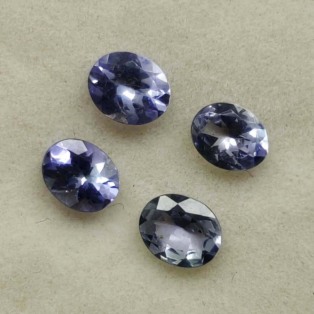 1.35 Ct "Flawless" Natural Tanzanite Set (1 of 2)