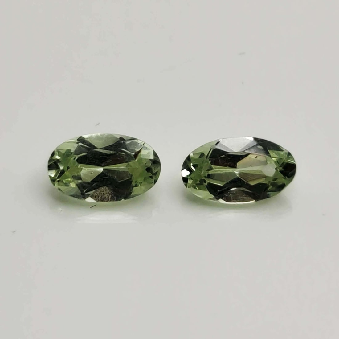 0.50 Ct "Expensive" Natural Pale Green Merelani Mint Garnet Pair: Gemstones: Natural Mint Garnet /Carat Weights: 0.50 ct /Size or Dimensions: 5 X 3 mm /Origin: Brazil /Treatment: None