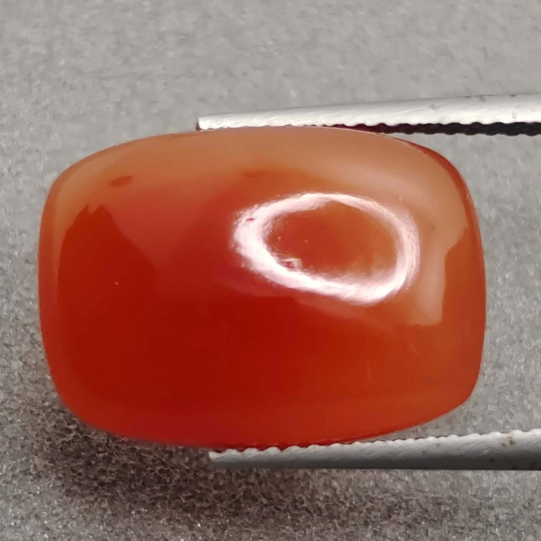 12.30 ct Natural Red Onyx: Gemstones: Natual Pink Onyx /Carat Weights: 12.30 ct /Size or Dimensions: 18 X 13 X 6 mm