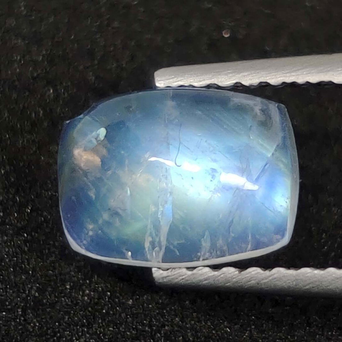 1.50 ct "Top Quality" Natural Royal Blue Moonstone (1 of 2)