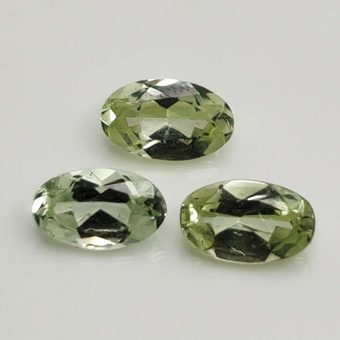 0.75 Ct "Expensive" Natural Pale Green Merelani Mint Garnet Set: Gemstones: Natural Mint Garnet /Carat Weights: 0.75 ct /Size or Dimensions: 5 X 3 mm /Origin: Brazil /Treatment: None