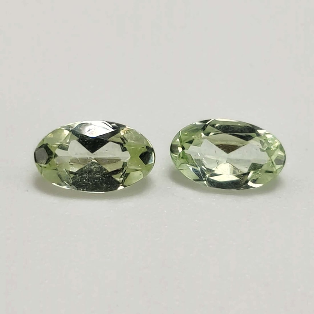 0.50 Ct "Expensive" Natural Pale Green Merelani Mint Garnet Pair: Gemstones: Natural Mint Garnet /Carat Weights: 0.50 ct /Size or Dimensions: 5 X 3 mm /Origin: Brazil /Treatment: None