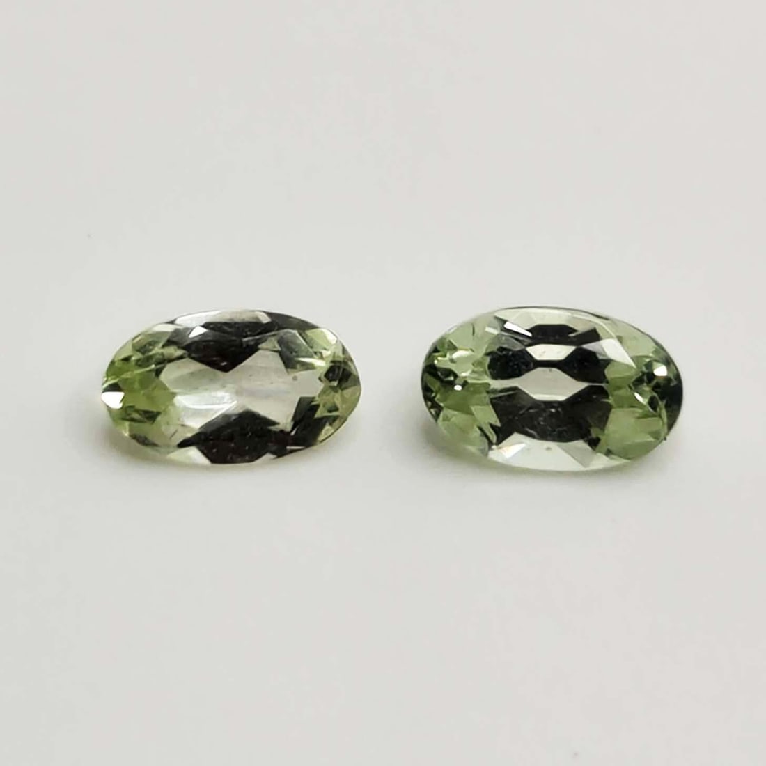 0.50 Ct "Expensive" Natural Pale Green Merelani Mint Garnet Pair: Gemstones: Natural Mint Garnet /Carat Weights: 0.50 ct /Size or Dimensions: 5 X 3 mm /Origin: Brazil /Treatment: None