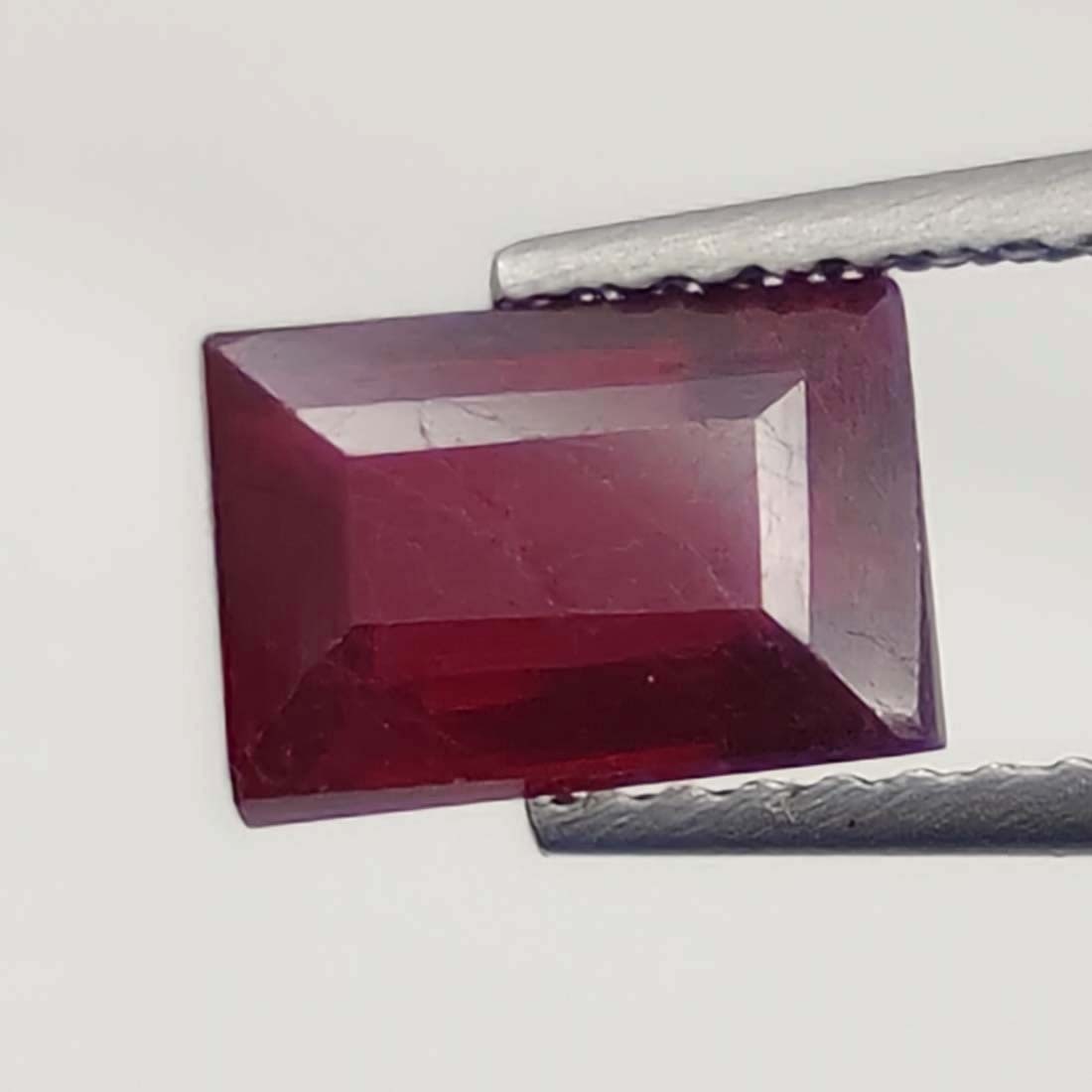 2.10 Ct Natural Mozambique Red Ruby (1 of 2)