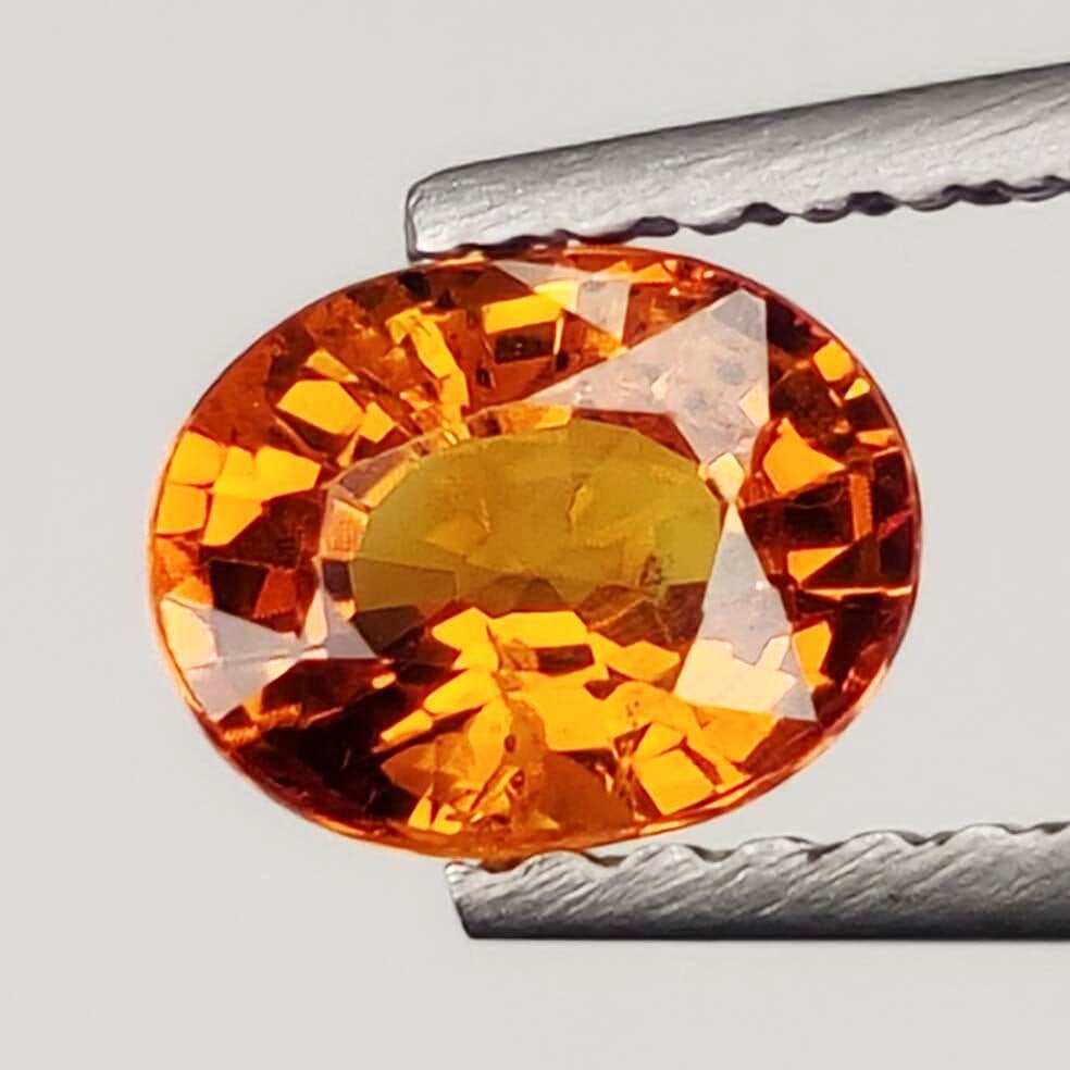 0.80 Ct "Top Quality" Natural Orange Sapphire (1 of 3)