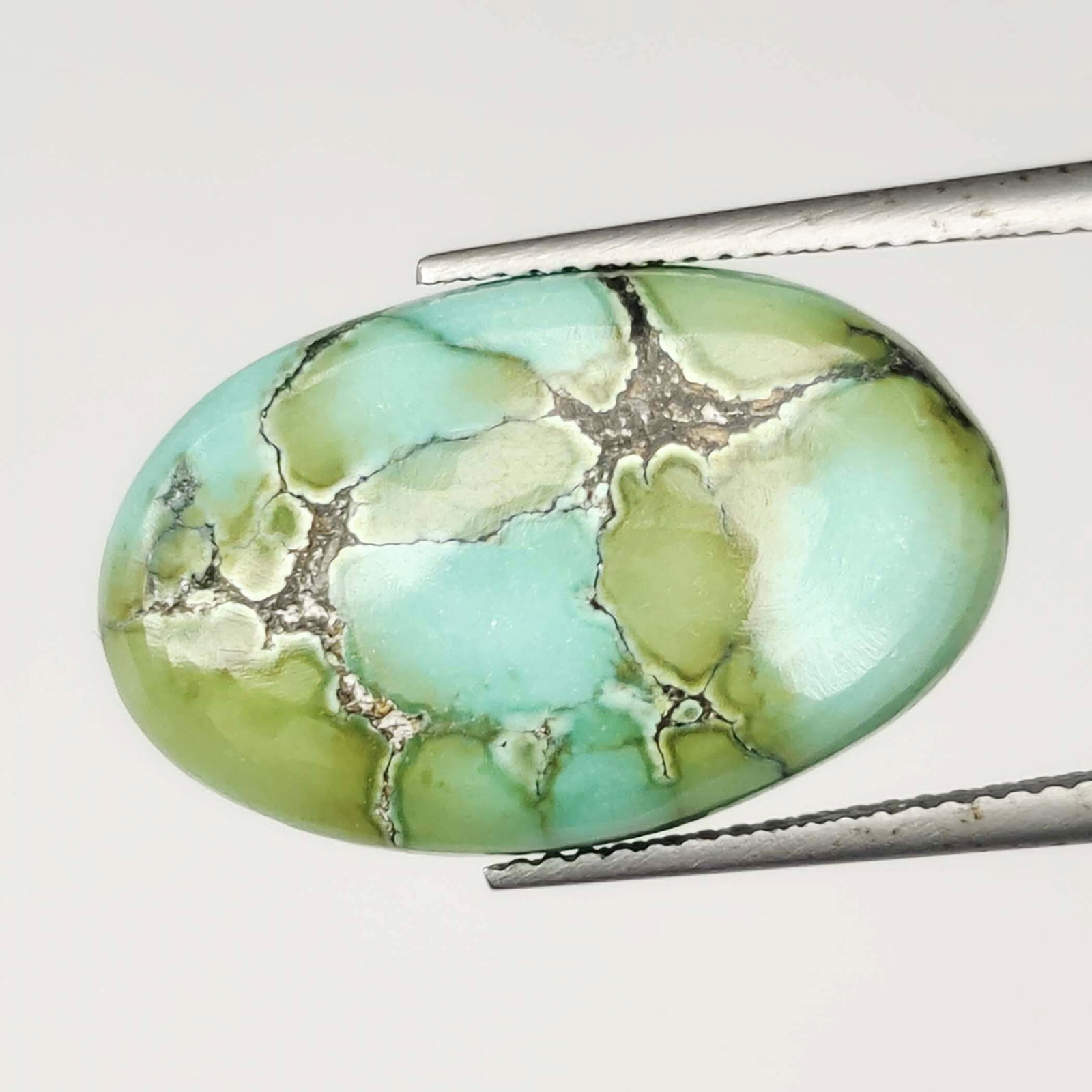 12.62 ct "Top Grade" Natural Tibetan Turquoise: Gemstones: Natual Blue Gem TurquoiseCarat Weights: 12.62 ct Size/Dimensions: 22.60 X 14.20 X 5.30 mm