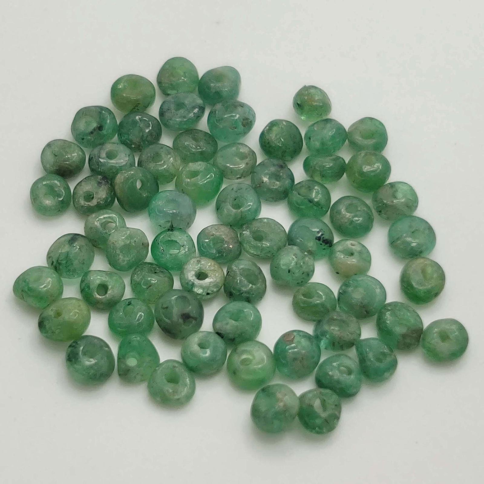6.26 ct Natural Emerald Loose Beads: Gemstones: Natural Emerald /Carat Weights: 6.26 ct /Size or Dimensions: 2.5 mm Approx /Treatment : No