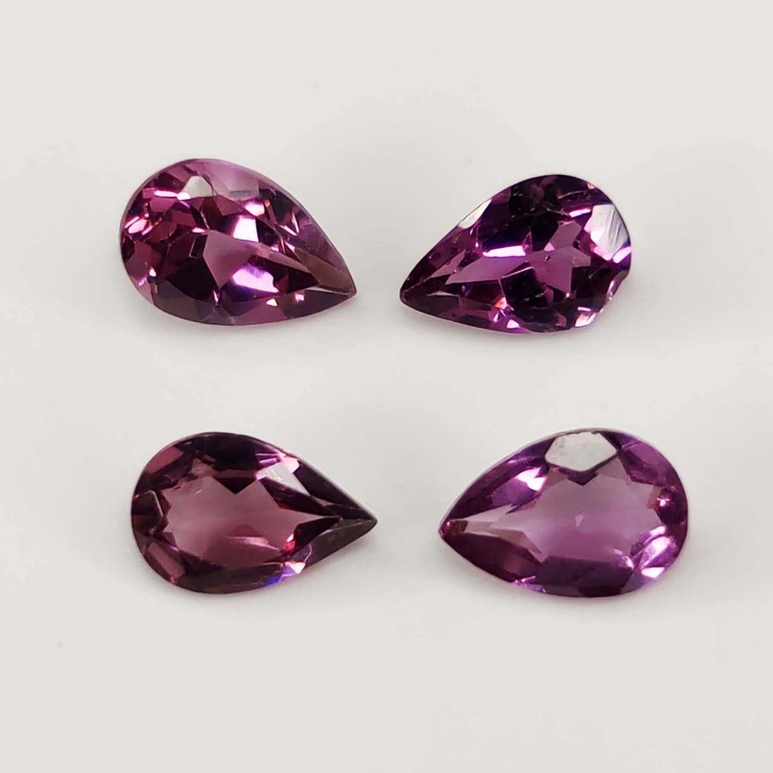 1.68 Ct "Rare" Natural African Lotus Garnet Set: Gemstones: Lotus Garnet /Carat Weights: 1.68 ct /Size or Dimensions: 6 X 4 mm /Origin : African