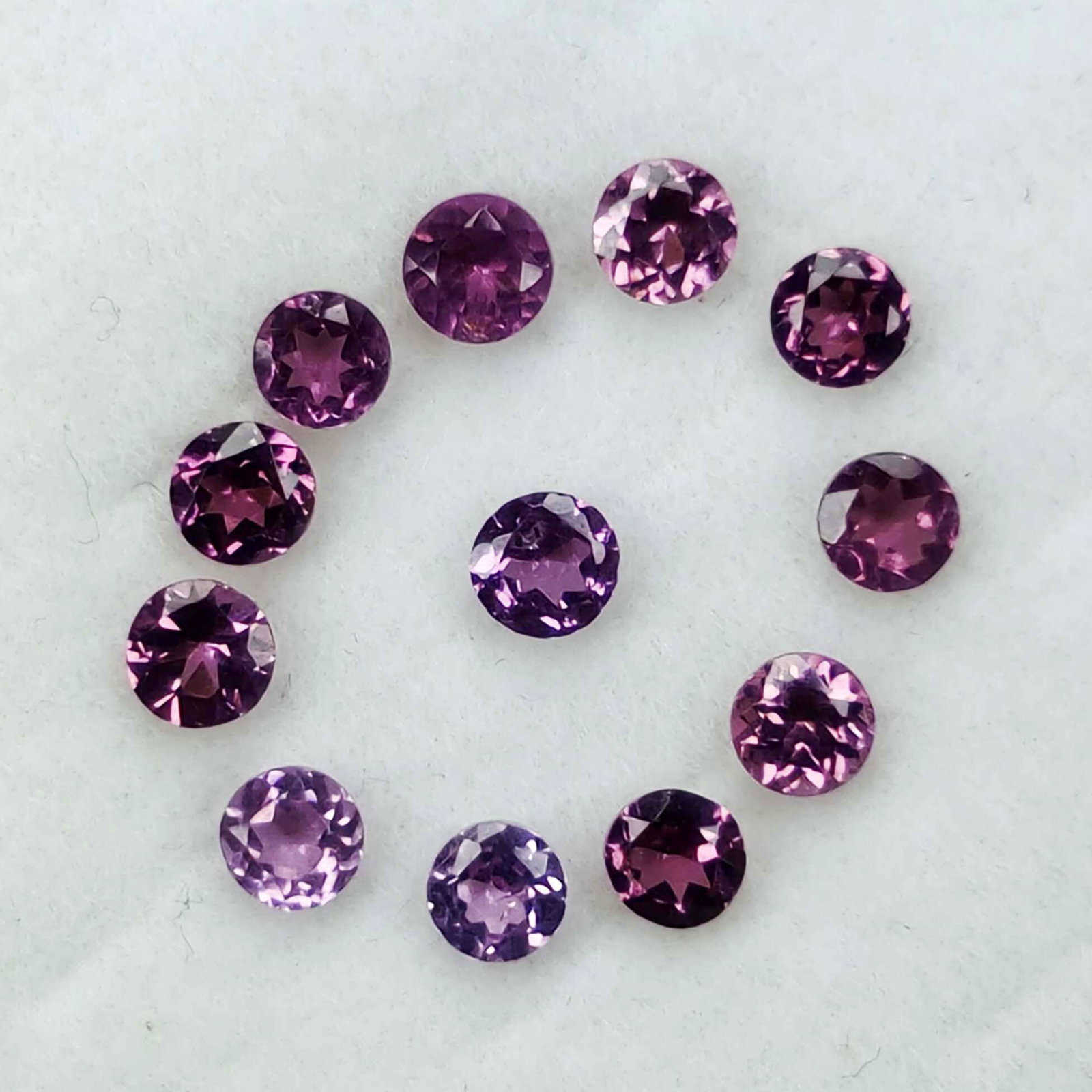 1.56 Ct "Rare" Natural African Lotus Garnet Set: Gemstones: Lotus Garnet /Carat Weights: 1.56 ct /Size or Dimensions: 3 X 3 mm /Origin : African