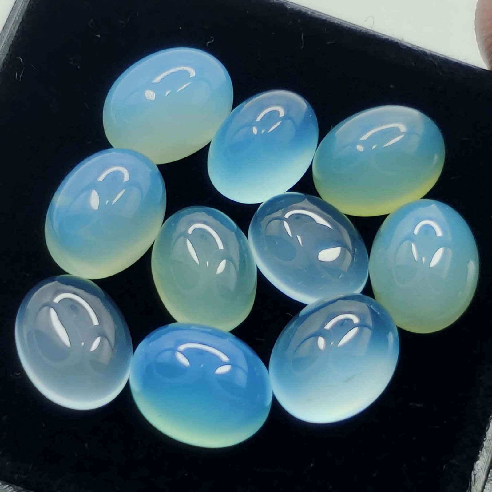 21.19 ct Natural Blue Chalcedony Oval Set (1 of 1)