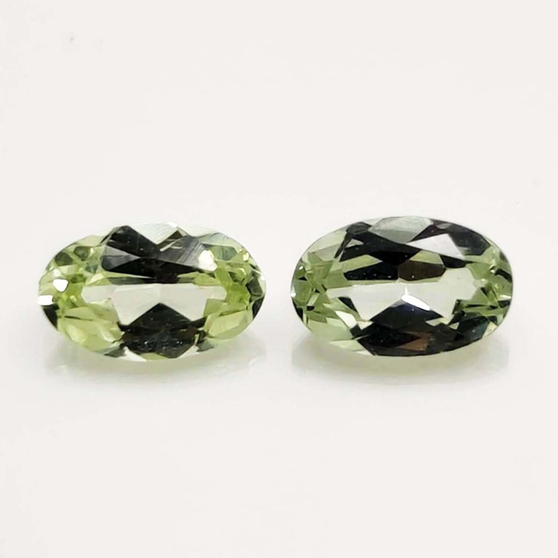 0.51 Ct "Expensive" Natural Pale Green Merelani Mint Garnet Pair: Gemstones: Natural Mint Garnet /Carat Weights: 0.51 ct /Size or Dimensions: 5 X 3 mm /Origin: Brazil /Treatment: None