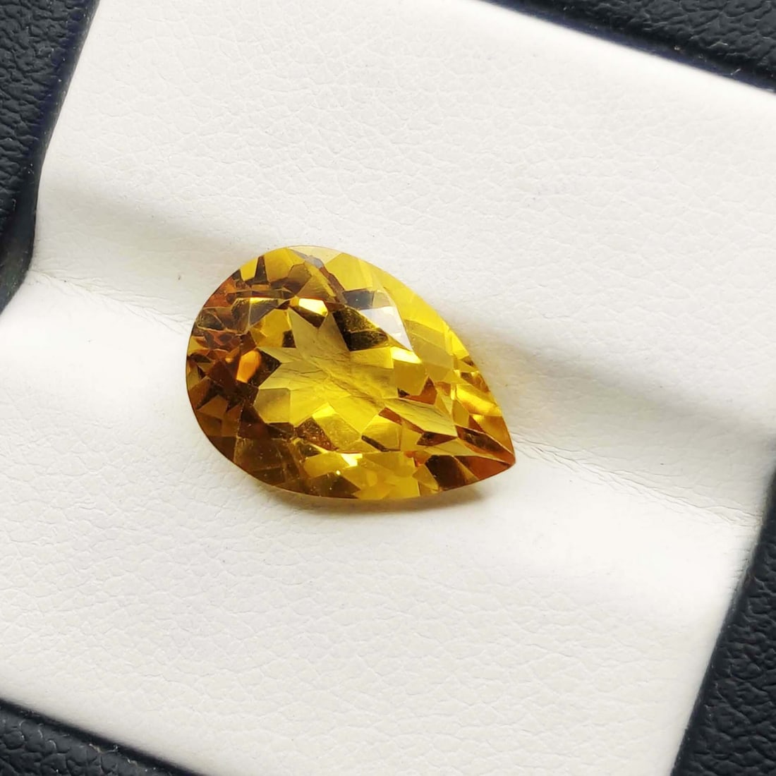 4.91 ct "Top Quality" Certified Natural Citrine (1 of 3)