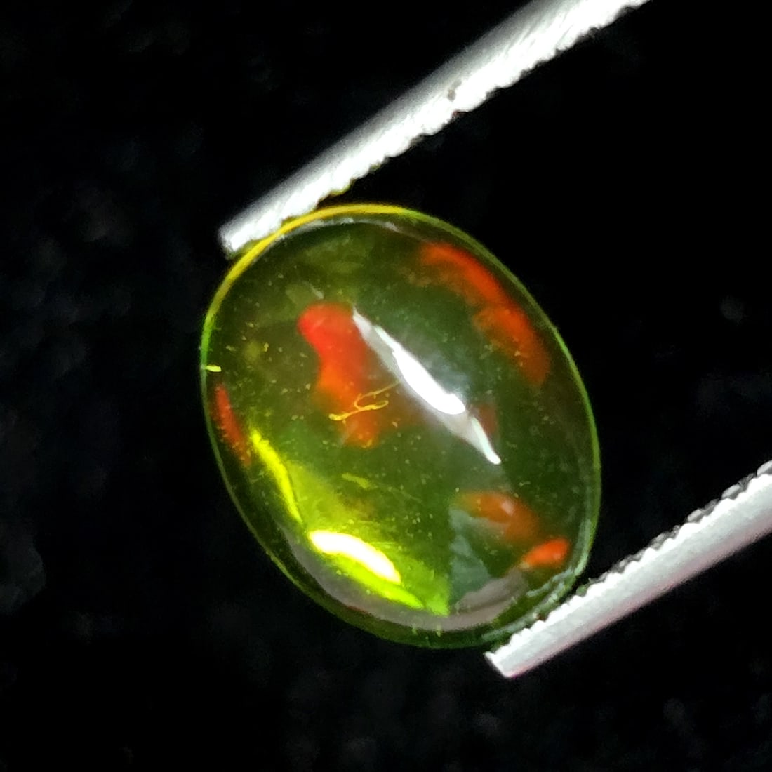1.30 Ct Natural Green Fire Opal: Gemstones: Natural Green Fire Opal /Carat Weights: 1.30 ct /Size or Dimensions: 9 X 7 X 4 mm /Treatment: Coated