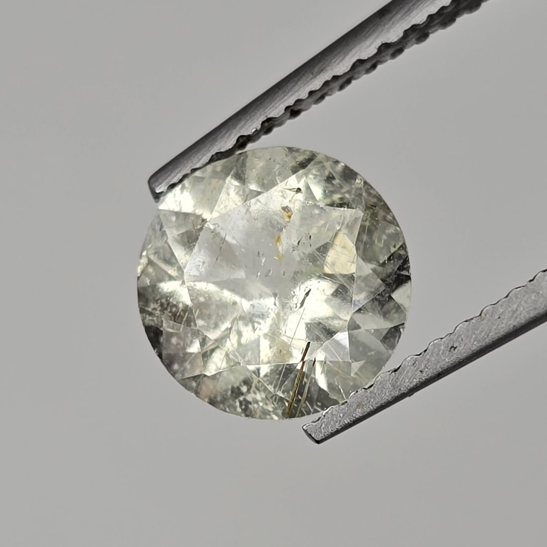 1.51 ct Natural Aquamarine: Gemstones: Natural Aquamarine /Carat Weights: 1.51 ct /Size or Dimensions: 7.67 X 7.67 X 4.90 mmTreatment: Natural
