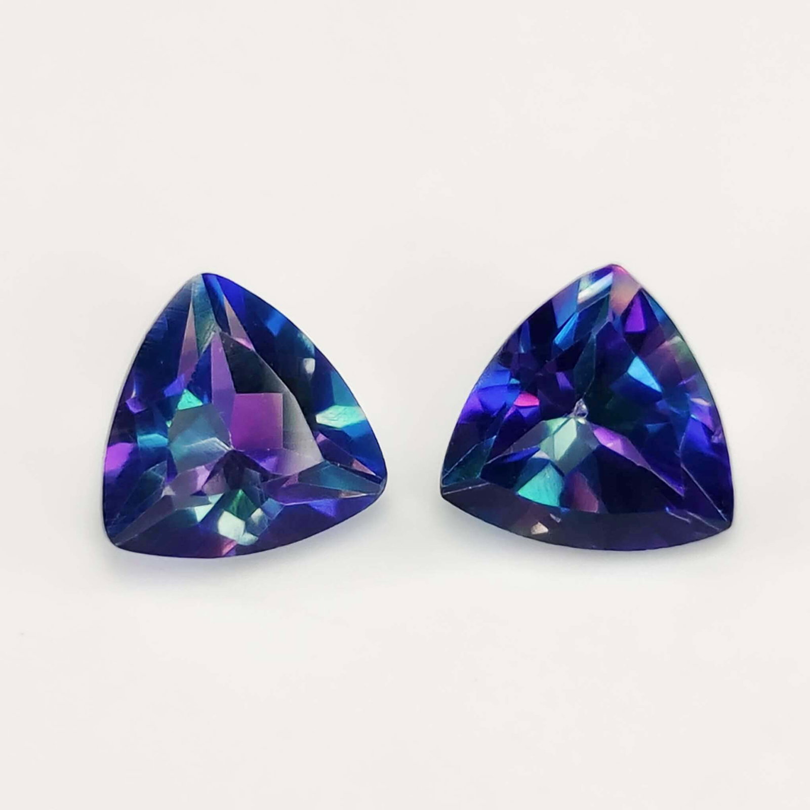2.20 ct Natural Flower Petal Mystic Topaz Pair: Gemstones: Natural Mystic Topaz /Carat Weights: 2.20 ct /Size or Dimensions: 7 X 7 mm /Treatment: Coated