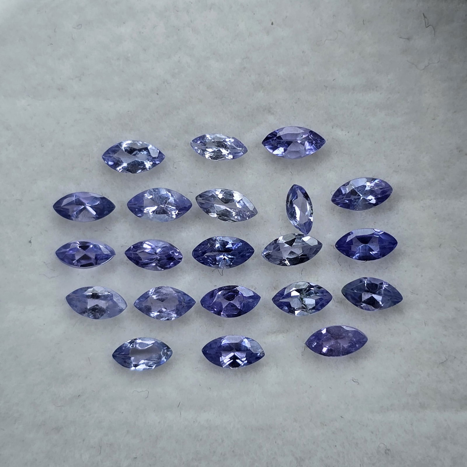2.24 Ct Natural Tanzanite Marquise Set: Gemstones: Natural Tanzanite /Carat Weights: 2.24 ct /Size or Dimensions: 4 X 2 mm /Origin : Tanzania
