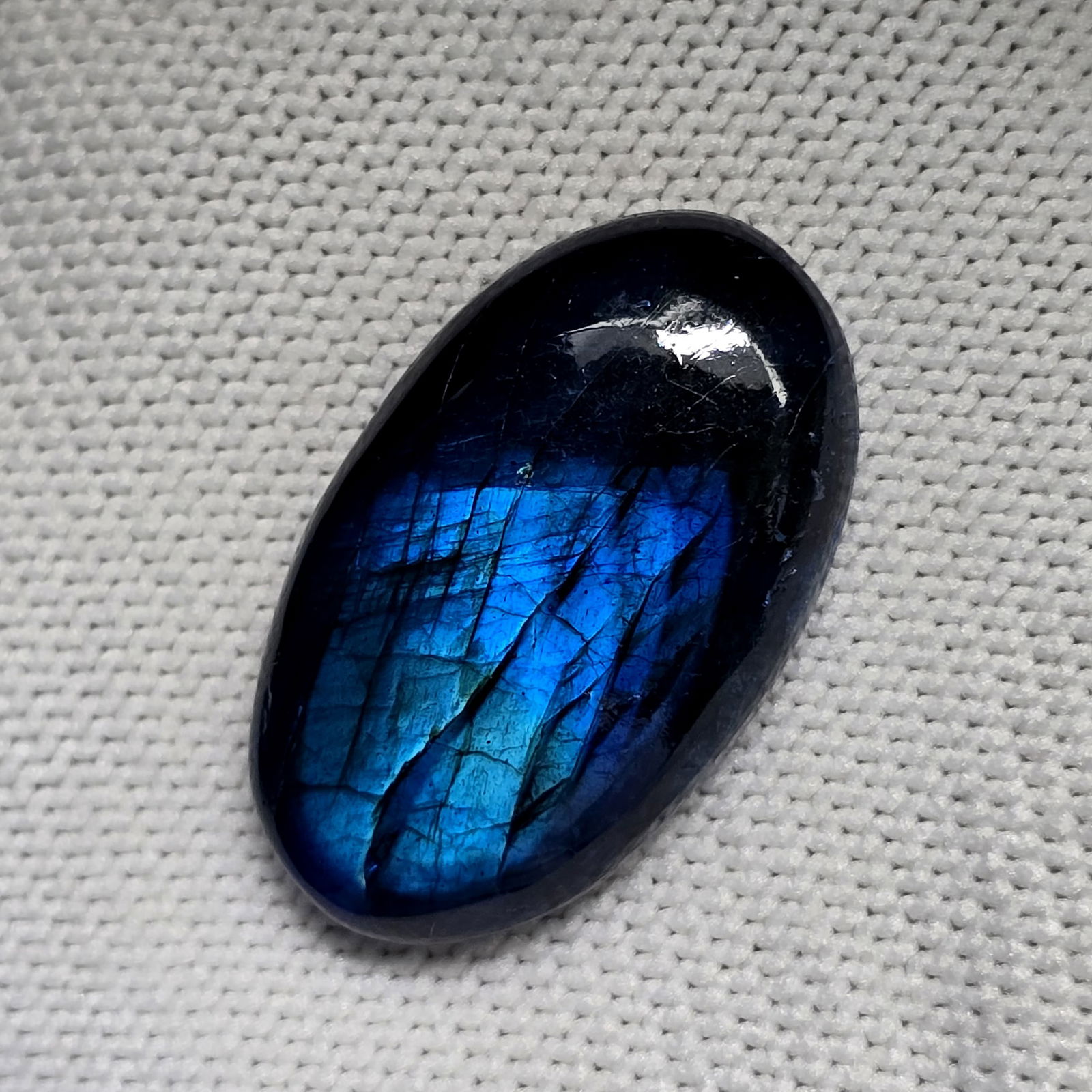 33.85 Ct "Stunning" Blue Fire Labradorite (1 of 2)
