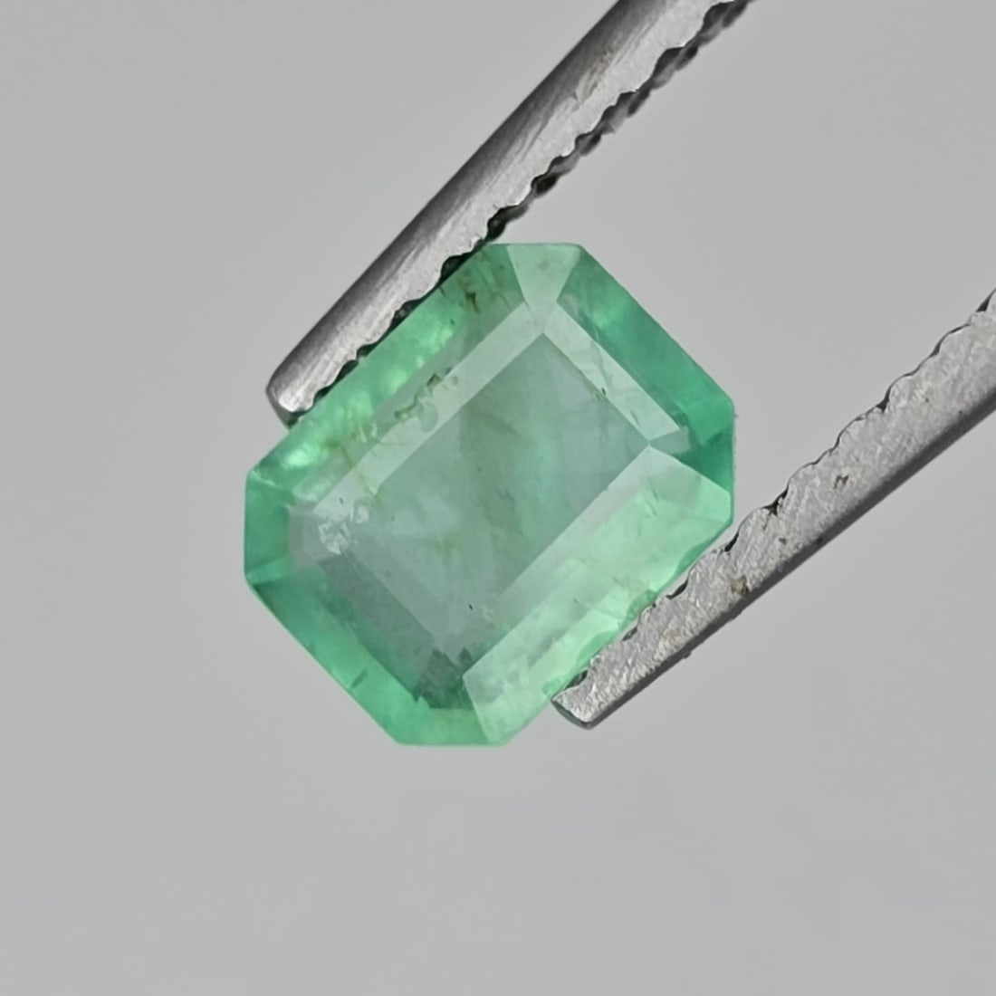 0.63 ct Natural Zambian Emerald (1 of 4)
