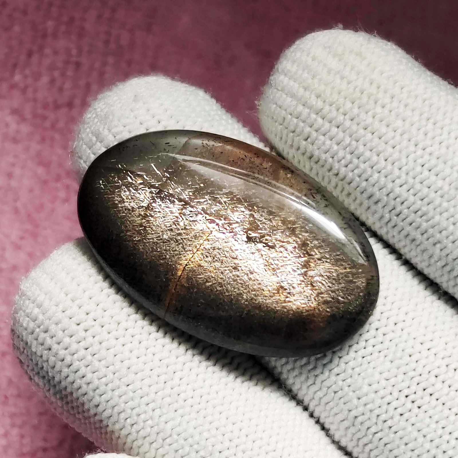 36 Ct Natural Sunstone: Gemstones: Natural Sunstone /Carat Weights: 36 ct /Size or Dimensions: 36 X 22 X 5 mm Approx