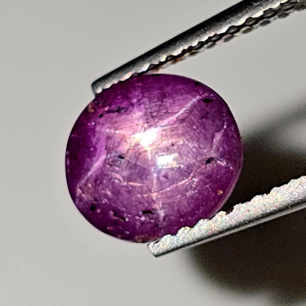 2.85 Ct Natural Star Ruby (1 of 4)