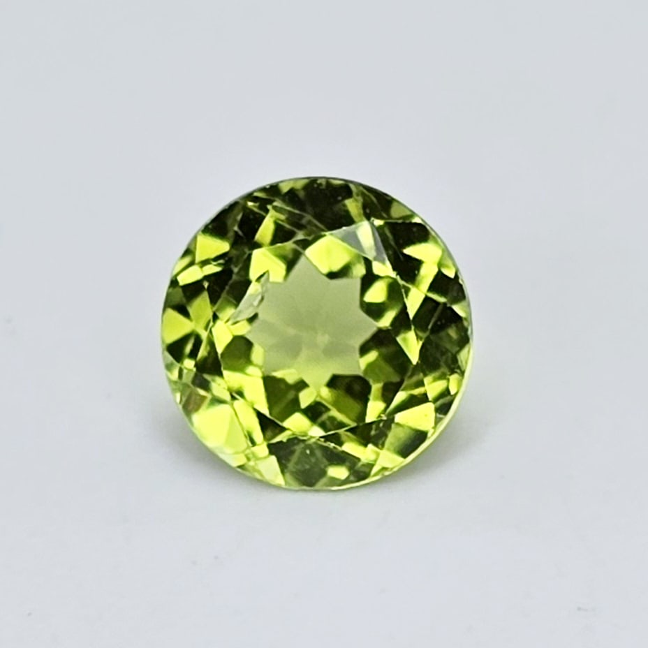 1.18 ct "AAA Grade" Natural Peridot Round (1 of 2)