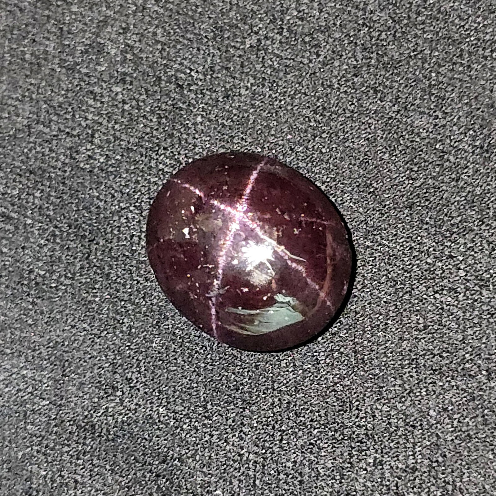 14.23 Ct Unheated Natural Star Garnet: Gemstones: Natural Star Garnet /Carat Weights: 14.23 ct /Size or Dimensions: 14.60 X 12.40 X 7.30 mm /Treatment: None
