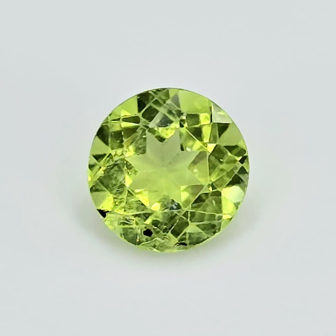 1.50 ct "AAA Grade" Natural Peridot Round (1 of 3)