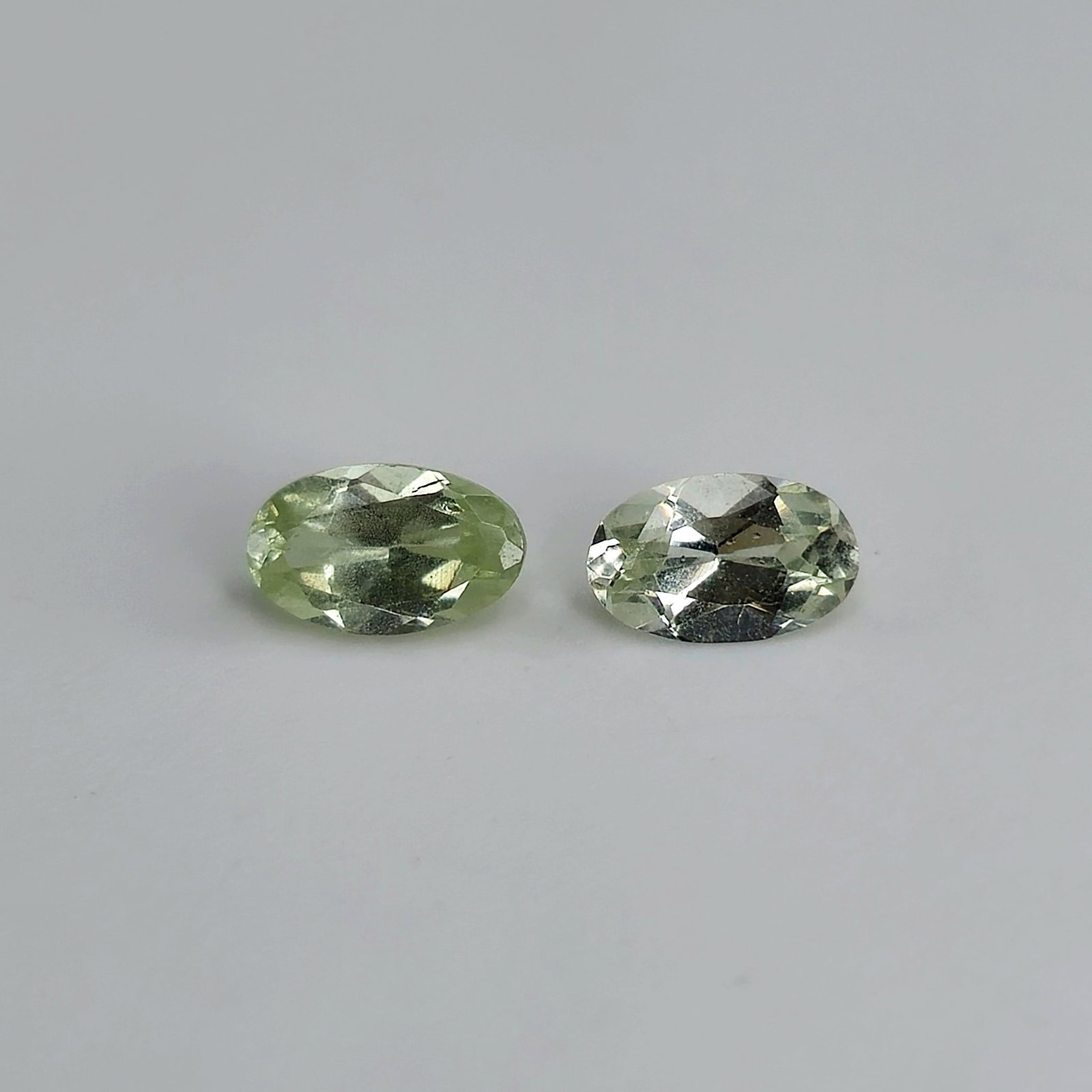 0.50 Ct "Expensive" Natural Pale Green Merelani Mint Garnet Pair: Gemstones: Natural Mint Garnet /Carat Weights: 0.50 ct /Size or Dimensions: 5 X 3 mm /Origin: Brazil /Treatment: None