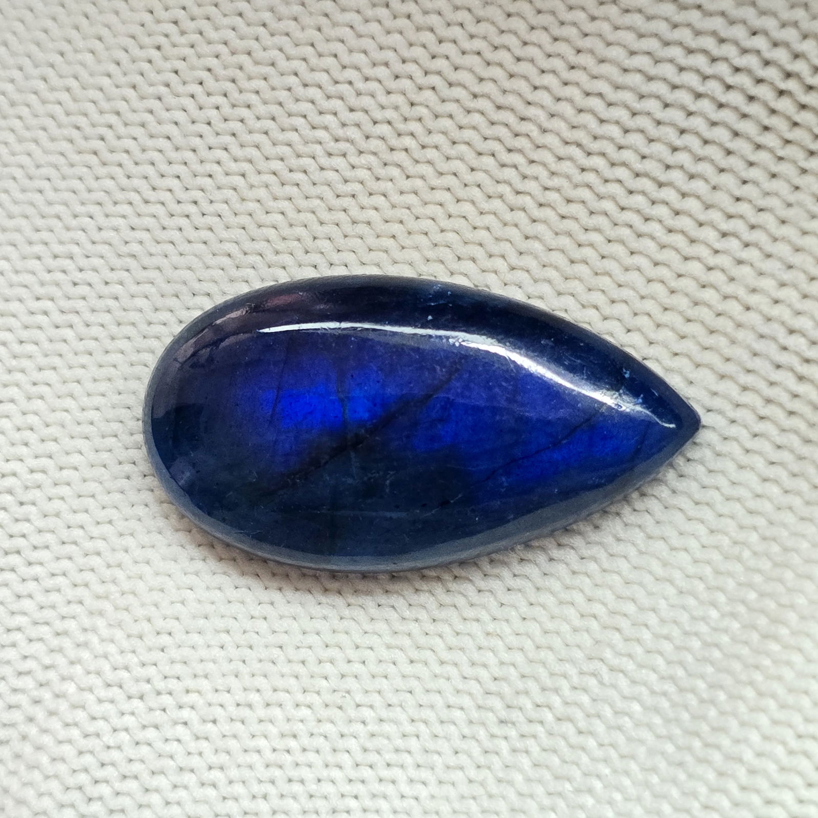34.70 Ct "Stunning" Blue Fire Labradorite (1 of 3)
