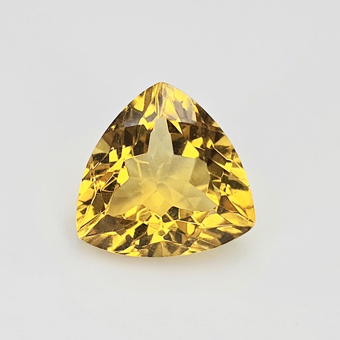 3.96 Ct "AAA Grade" Natural Citrine: Gemstones: Natural Citrine /Carat Weights: 3.96 Ct /Size or Dimensions: 10.70 X 10.70 X 6.70 mm