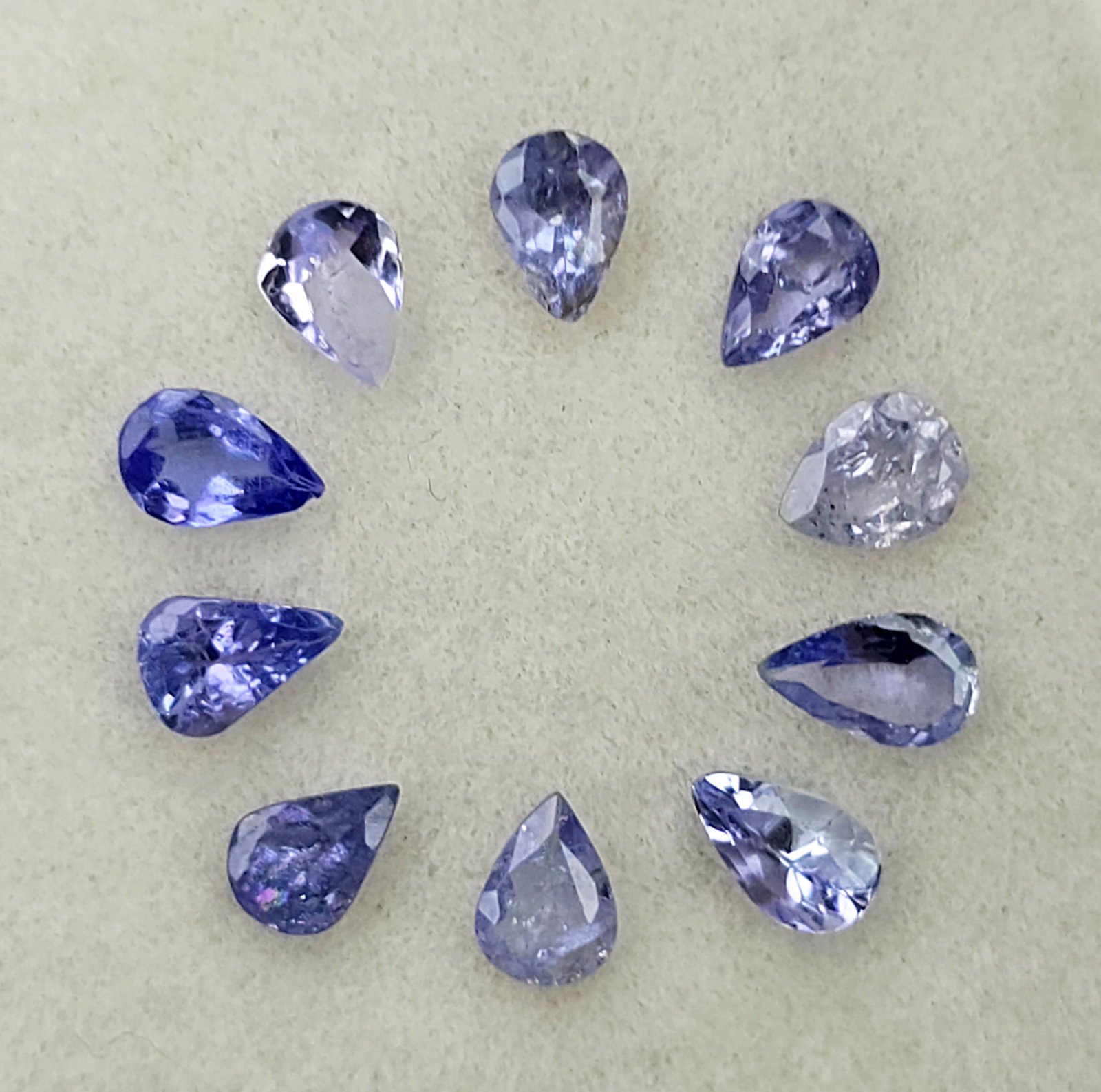 1.50 Ct Natural Tanzanite Pear Set (1 of 2)