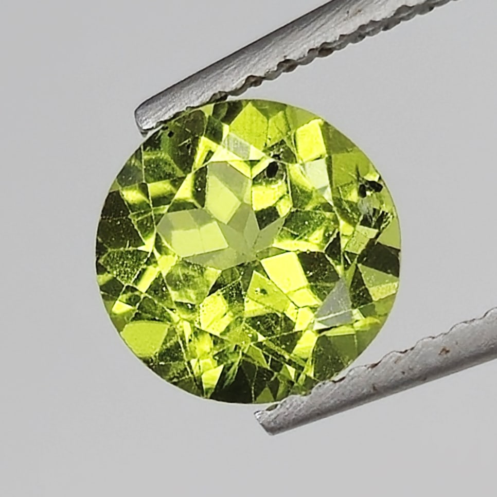 1.31 ct "AAA Grade" Natural Peridot Round (1 of 2)