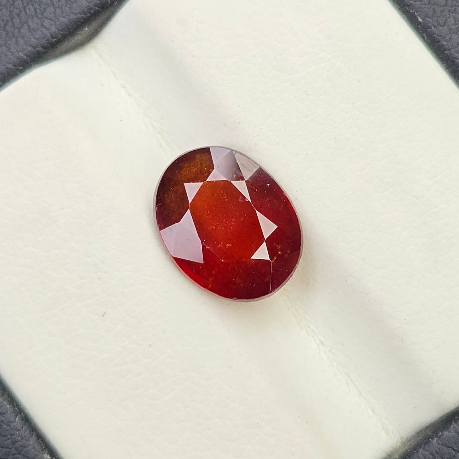3.16 Ct Natural Hessonite Garnet: Gemstones: Natural Hessonite Garnet /Carat Weights: 3.16 ct /Size or Dimensions: 10.60 X 8.30 X 4.15 mm /Treatment: None