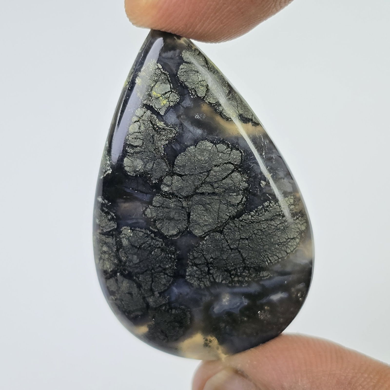 49.15 Ct Natural Marcasite: Gemstones: Natural Marcasite /Carat Weights: 49.15 ct /Size or Dimensions: 39 X 24 X 5 mm /Treatment: No