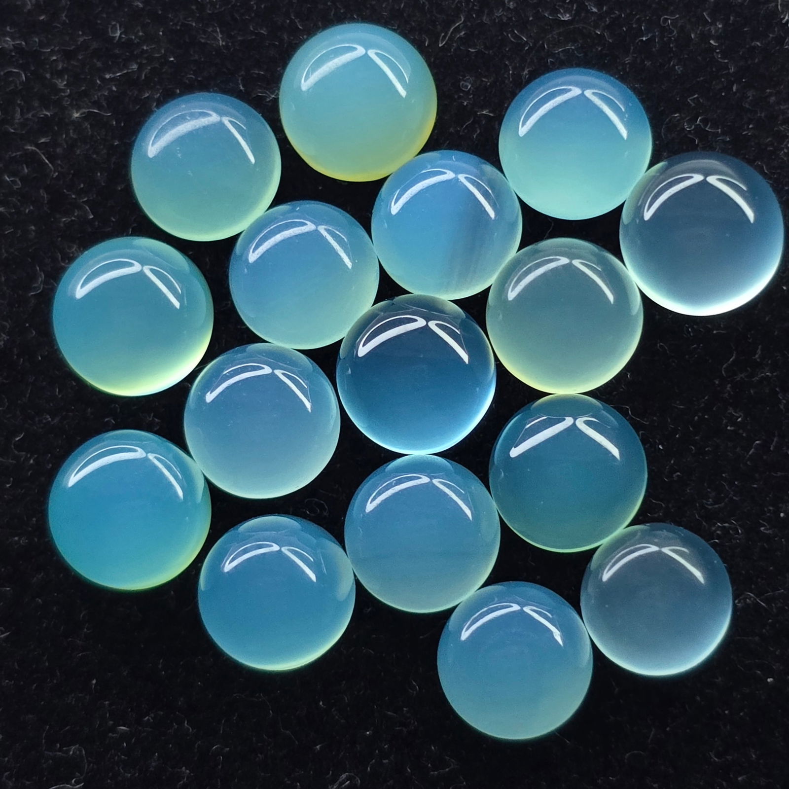 22 ct Natural Chalcedony Round Set (1 of 1)