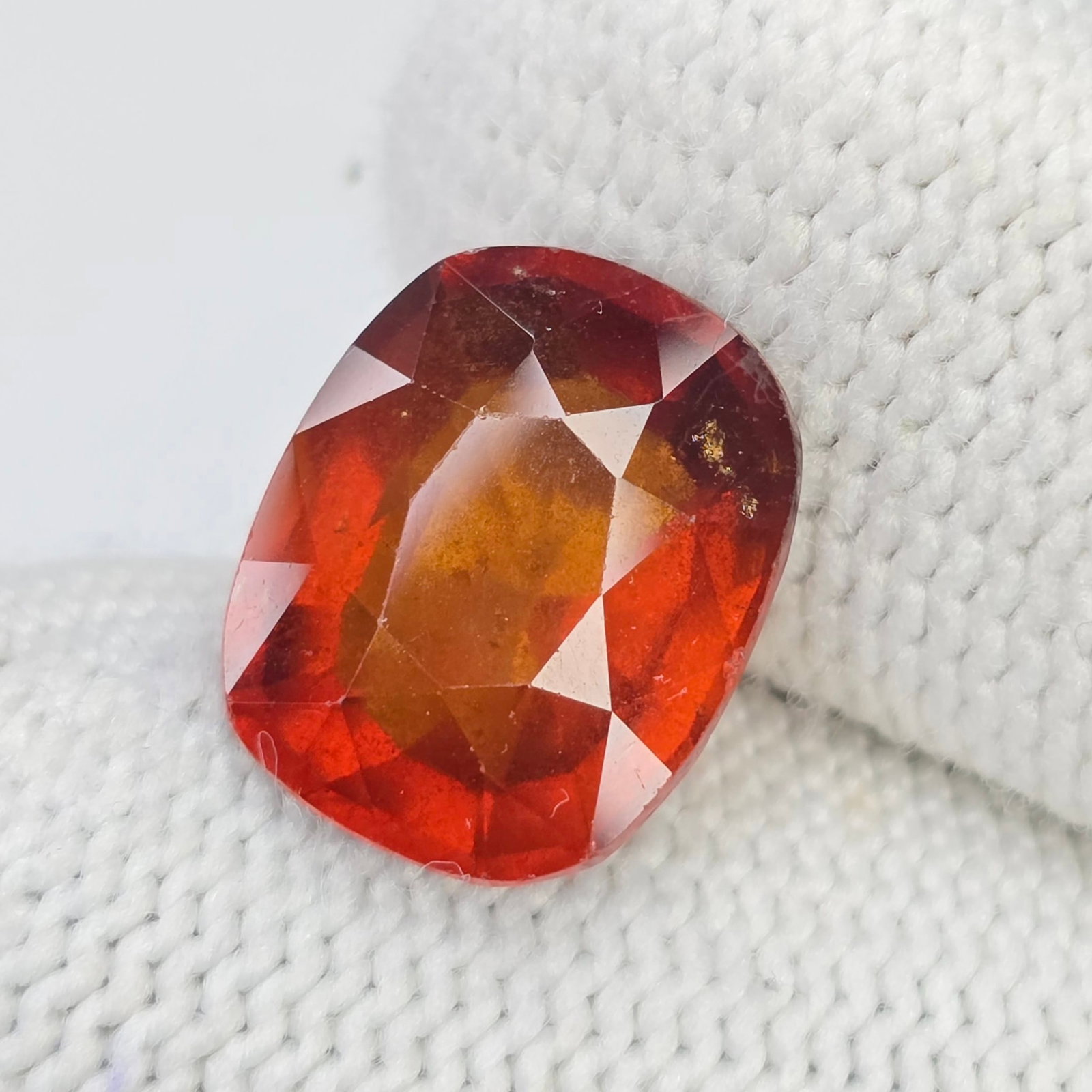 8.80 Ct Natural Fanta Orange Hessonite Garnet: Gemstones: Natural Hessonite Garnet /Carat Weights: 8.80 ct /Size or Dimensions: 13.60 X 11 X 7 mm /Treatment: None