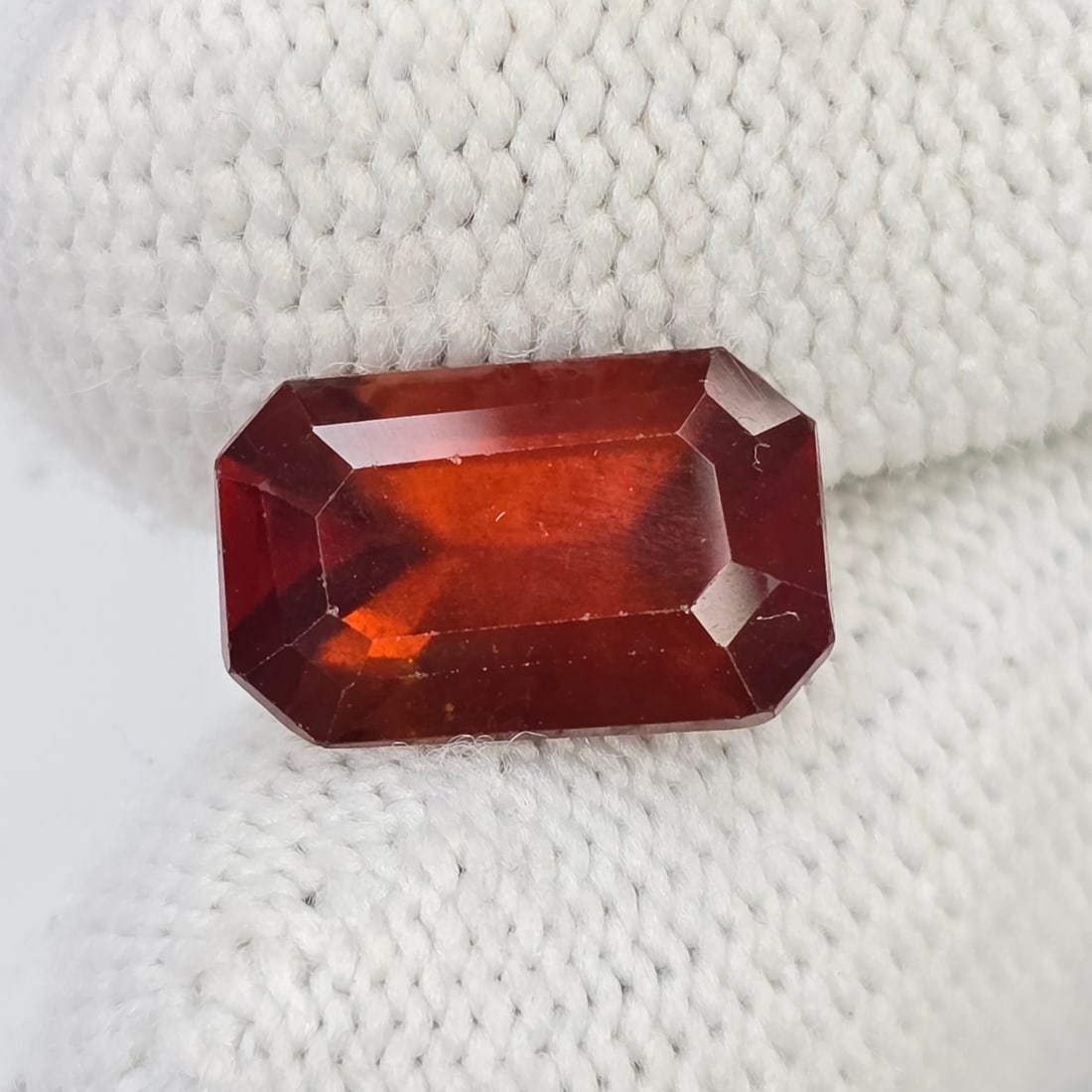 6.27 Ct Natural Hessonite Garnet: Gemstones: Natural Hessonite Garnet /Carat Weights: 6.27 ct /Size or Dimensions: 13.20 X 8.20 X 6.50 mm /Treatment: None