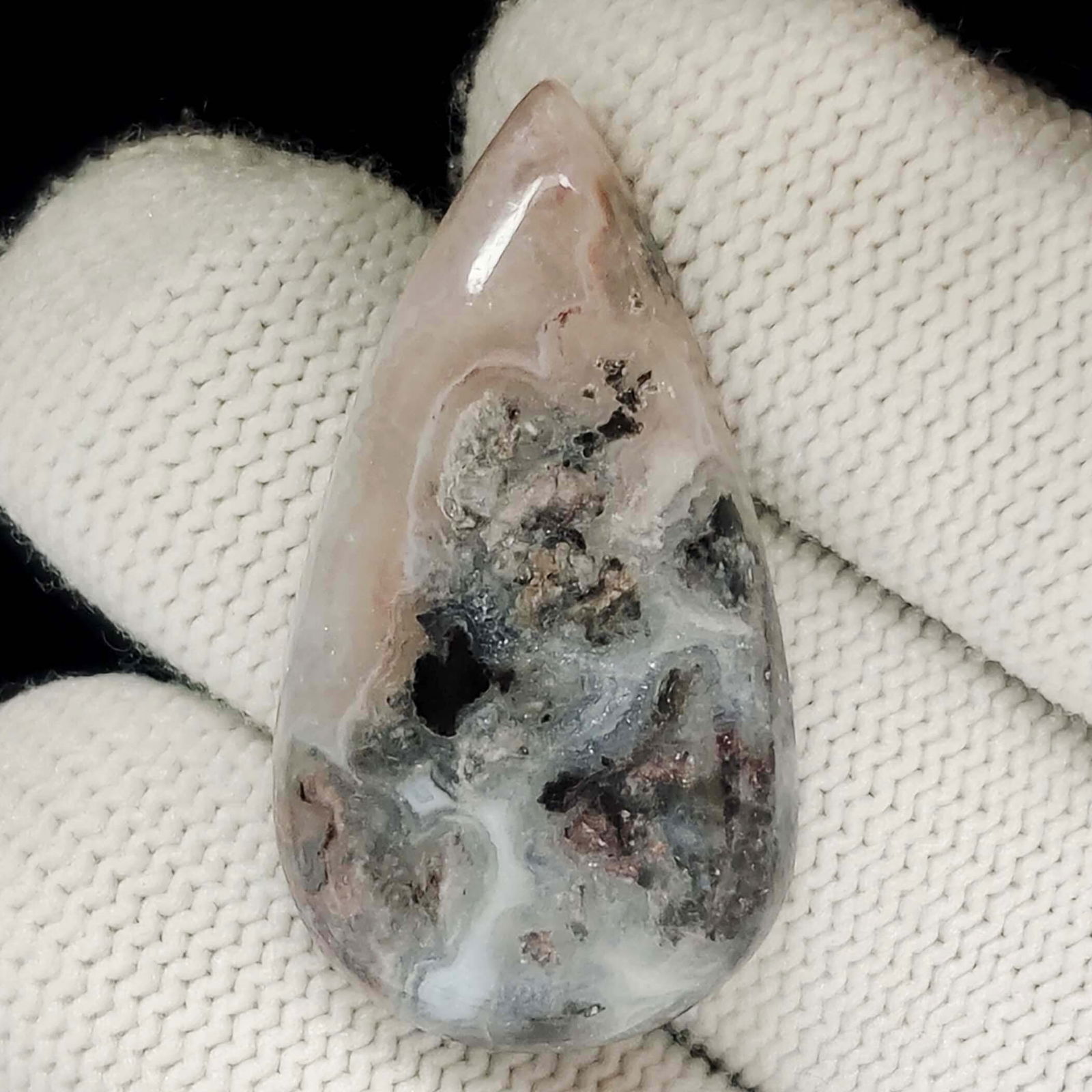 38.20 Ct Natural Crazy Lace Agate: Gemstones: Natural Crazy Lace Agate /Carat Weights: 38.20 ct /Size or Dimensions: 36 X 19 X 7 mm /Treatment: No