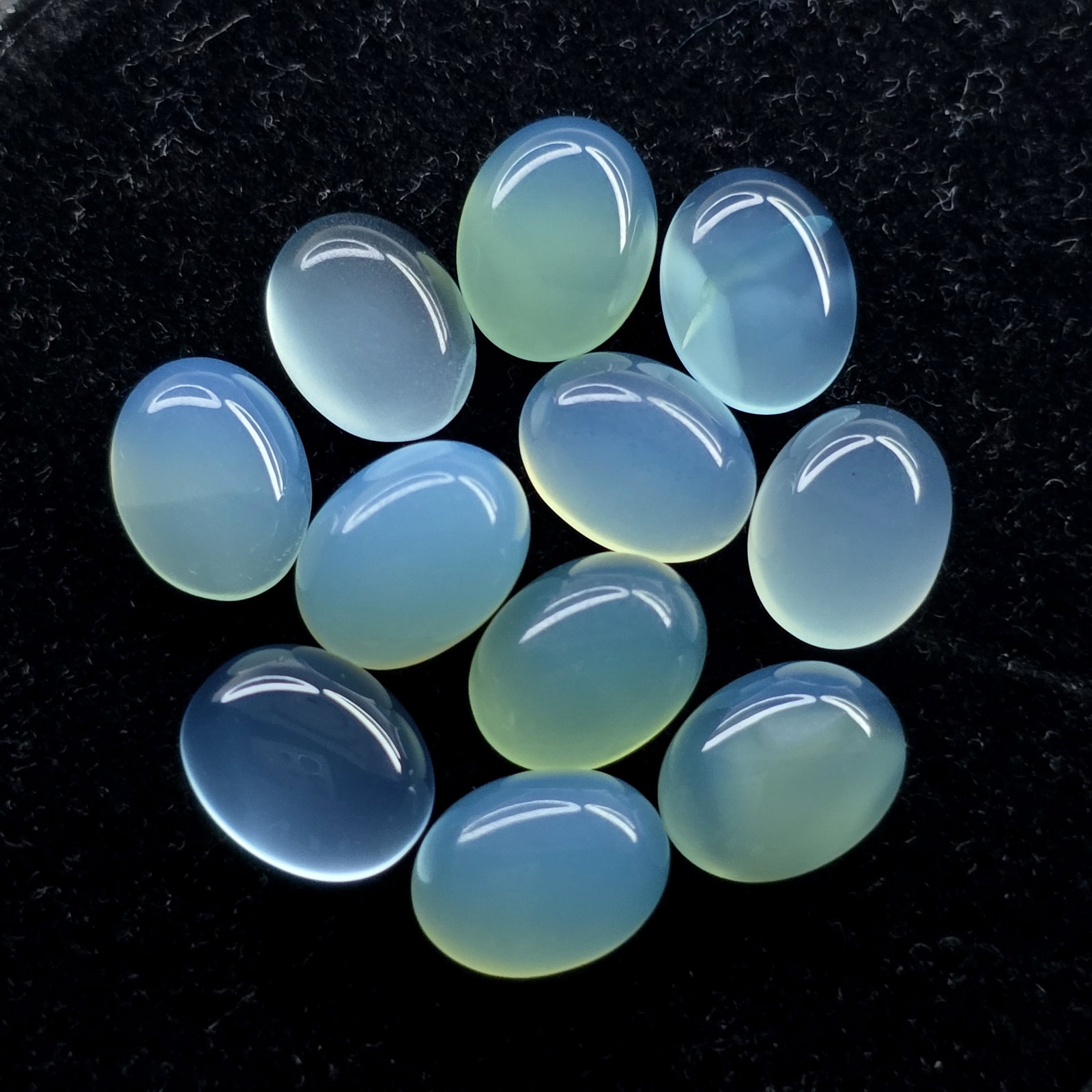 20.42 ct Natural Chalcedony Oval Set (1 of 1)