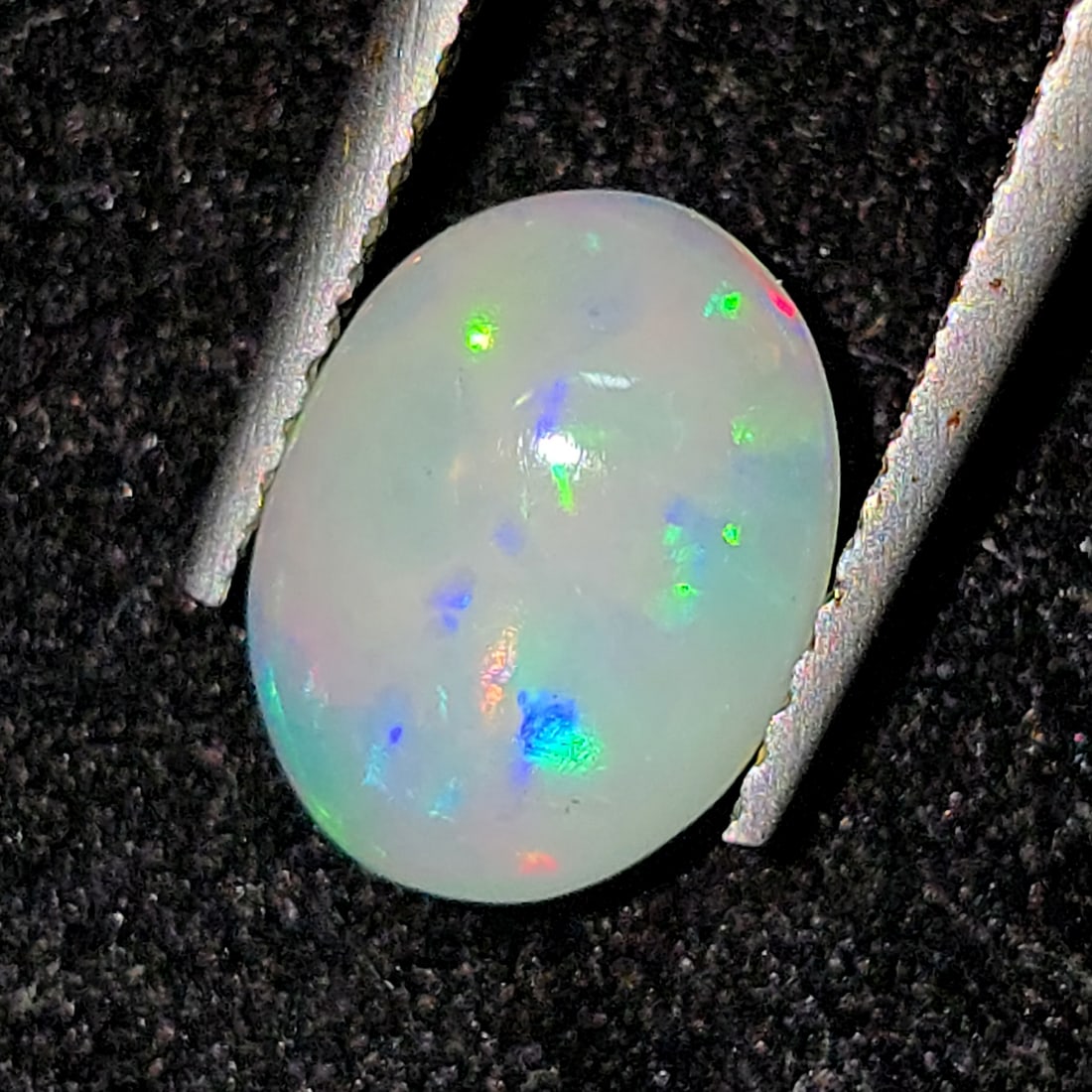 1.23 Ct Natural Ethiopian Fire Opal: Gemstones: Natural Fire OpalCarat Weights: 1.23 ct Size or Dimensions: 10 X 7.80 X 3 mmTreatment: No