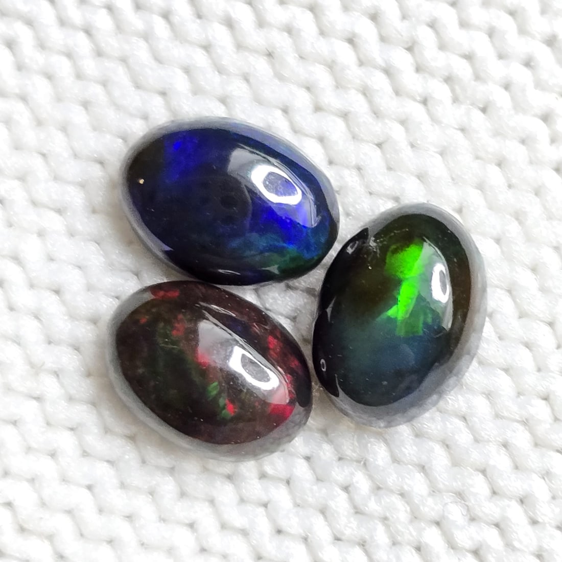 1.53 Ct "Play Of Colors" Natural Black Opal (1 of 3)