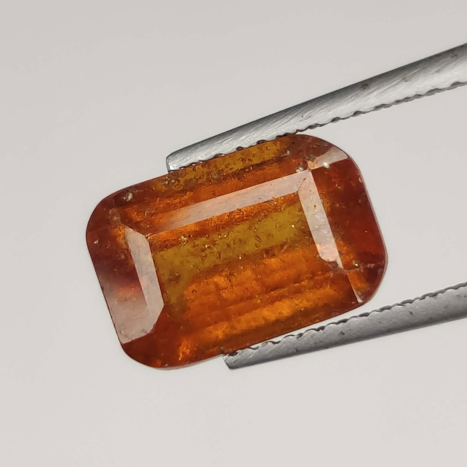 4.19 Ct Natural Hessonite Garnet: Gemstones: Natural Hessonite Garnet /Carat Weights: 4.19 ct /Size or Dimensions: 10.90 X 7.30 X 5.50 mm /Treatment: None
