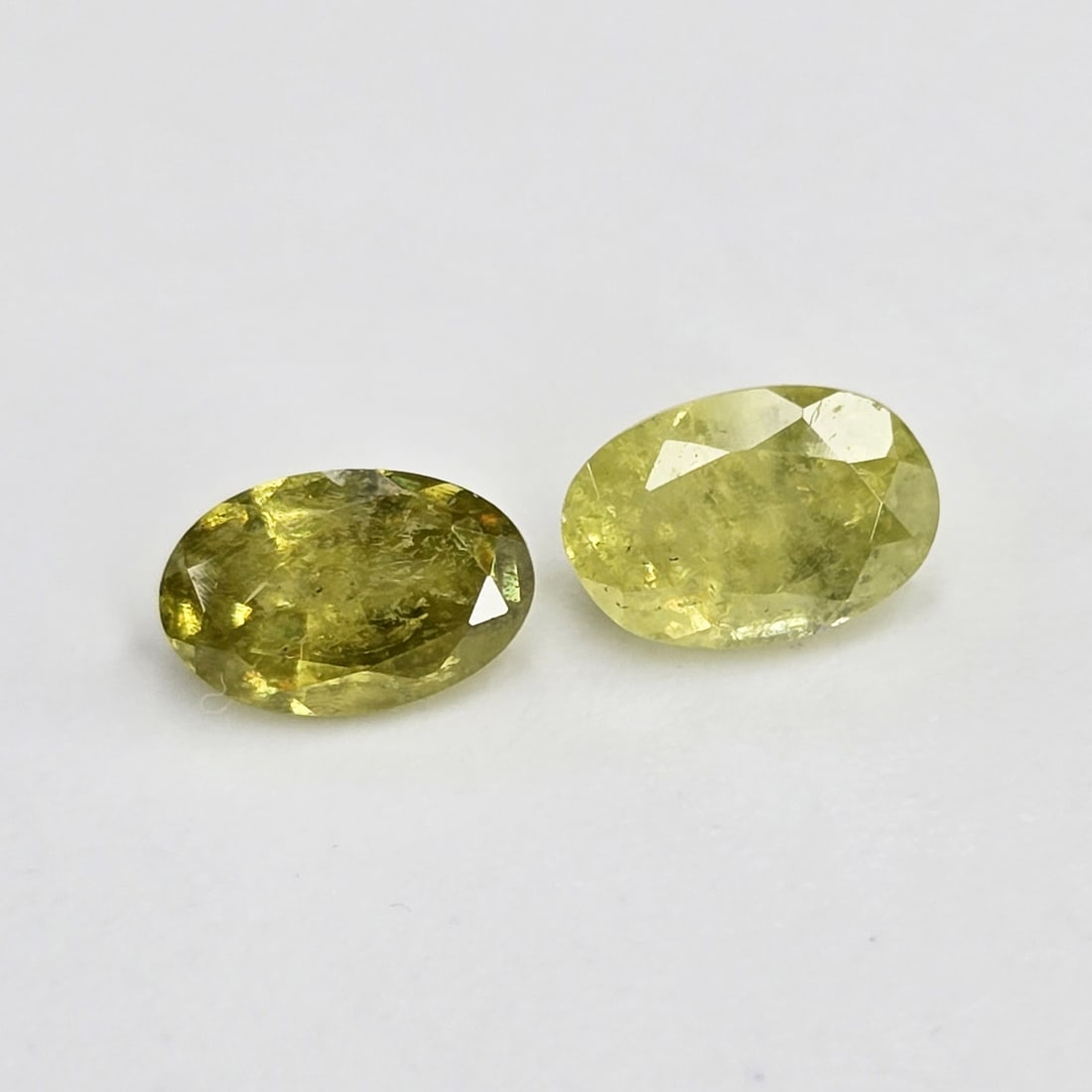 1.40 ct Natural Sphene Pair (1 of 3)