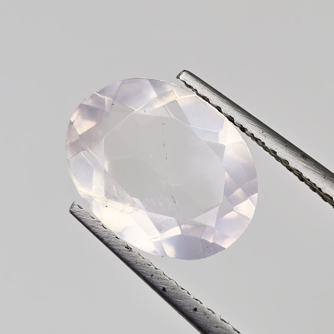 3 ct Natural Rose Quartz: Gemstones: Natural Rose Quartz /Carat Weights: 3 ct /Size or Dimensions: 11.20 X 8.70 X 5 mm /Treatment: No