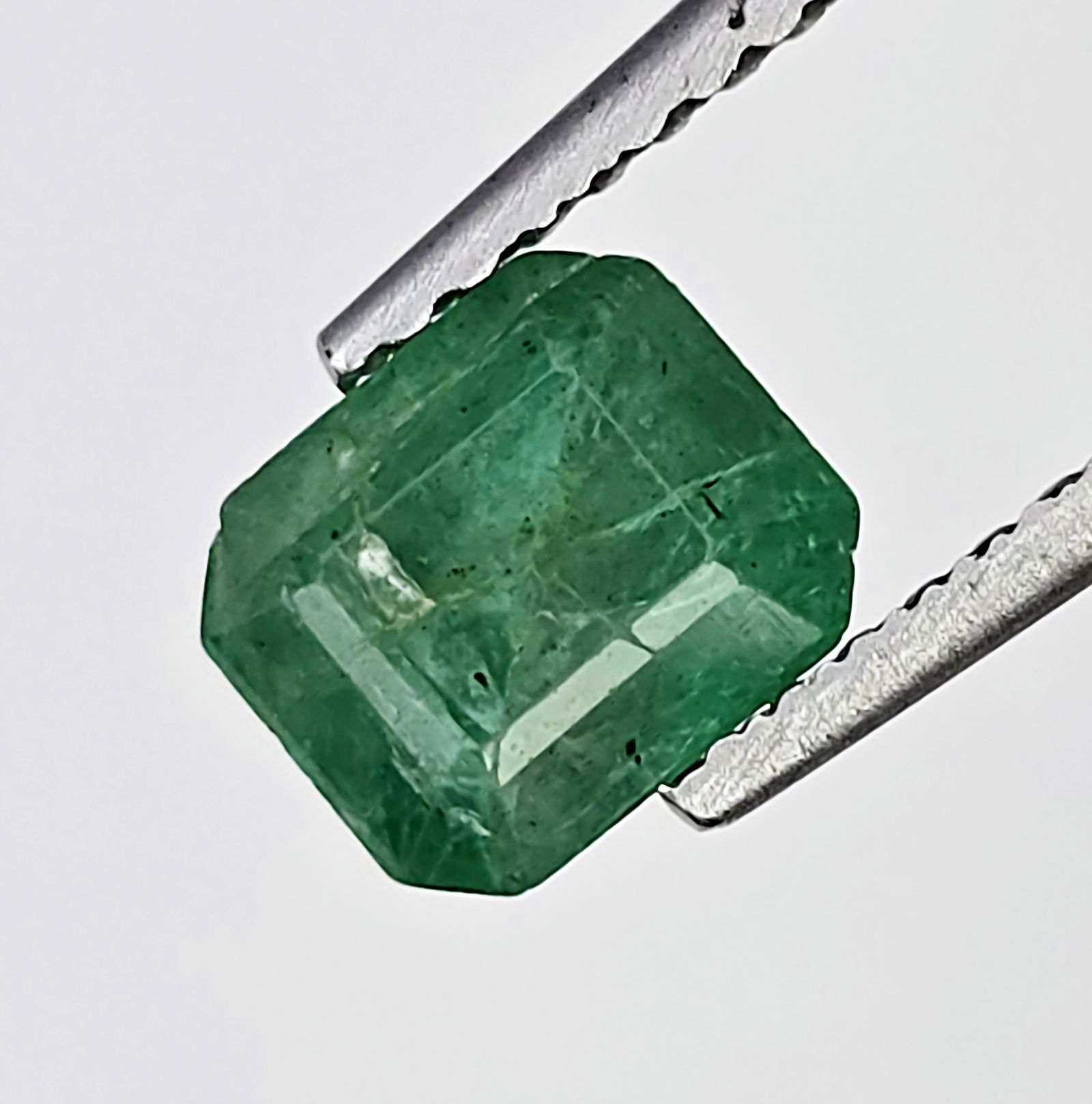 0.86 ct Natural Zambian Emerald (1 of 3)