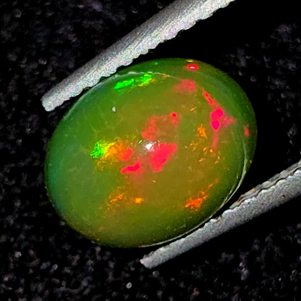 1.80 Ct Ethiopian Green Fire Opal (1 of 5)