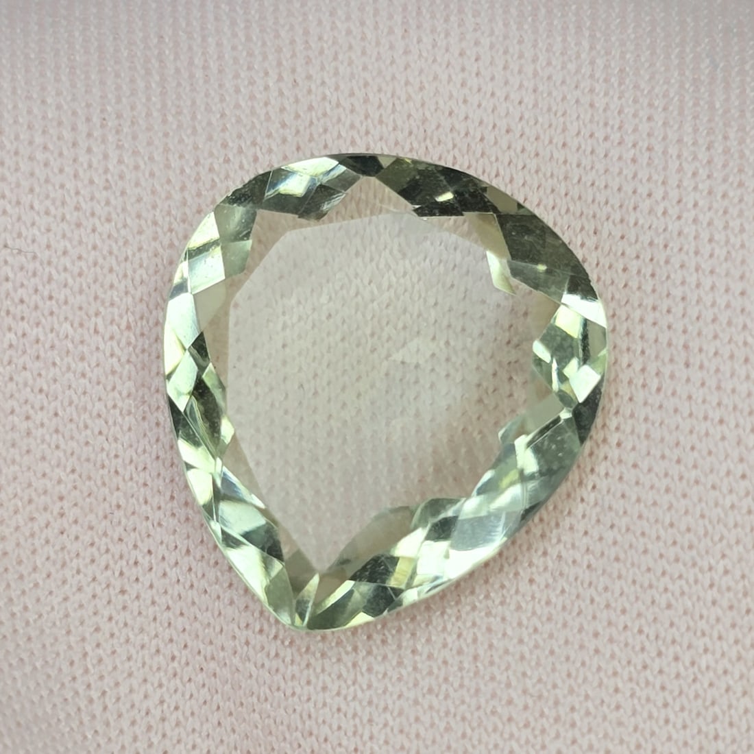 8.24 Ct "Top Quality" Natural Green Amethyst (1 of 3)