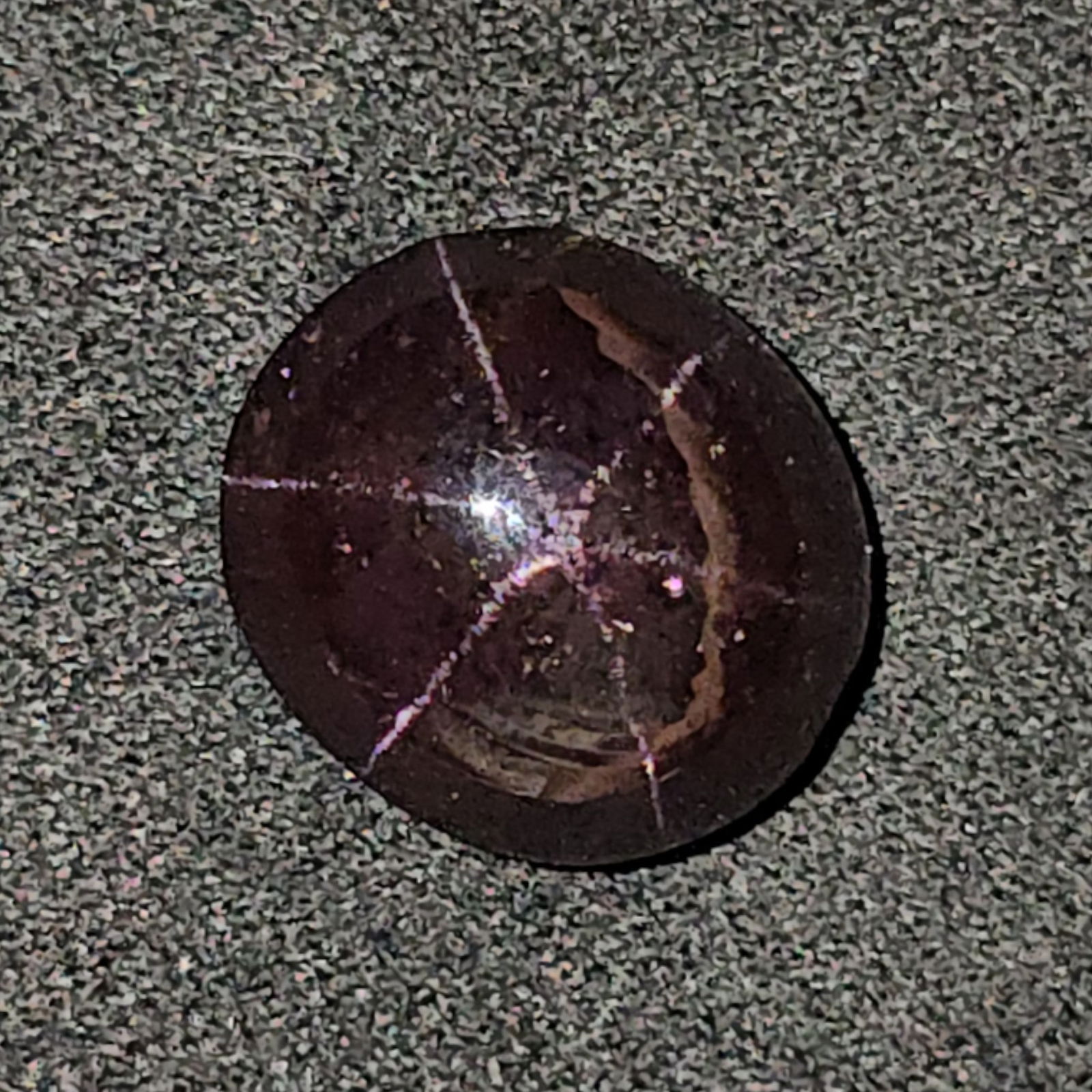 9.15 Ct Unheated Natural Star Garnet: Gemstones: Natural Star Garnet /Carat Weights: 9.15 ct /Size or Dimensions: 11.30 X 10.30 X 6.70 mm /Treatment: None