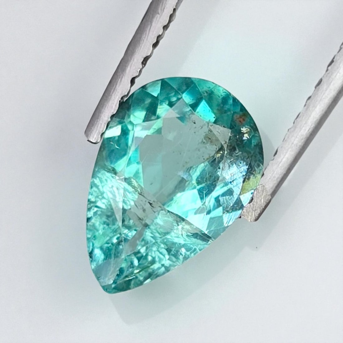 1.31 ct Natural Paraiba Neon Green Apatite: Gemstones: Natural Neon Green Apatite /Carat Weights: 1.31 ct /Size or Dimensions: 9 X 6 mm Approx