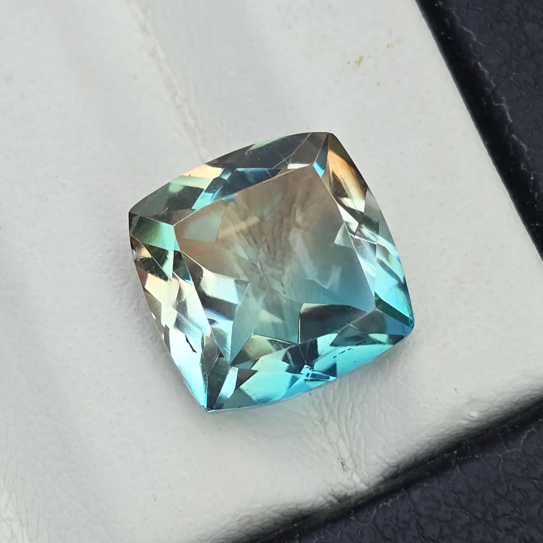 4.42 Ct "Beautiful"Aqua Terra Costa Doublet Quartz: "Gemstones: Natural Quartz /Carat Weights: 4.42 ct /Size or Dimensions: 10 X 10 mm Approx /Treatment: Doublet QuartzThis beautiful gemstone is crafted from two layers of natural quartz, forming a stun